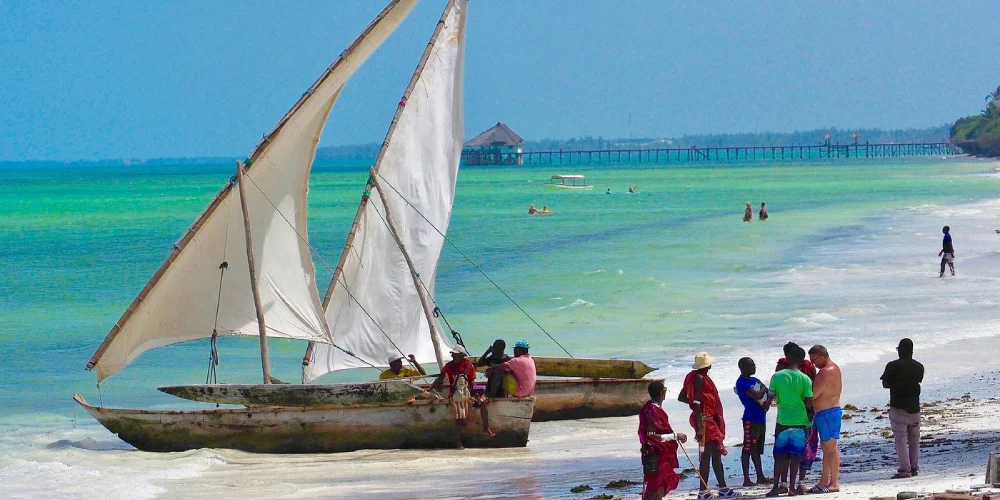 pwani-mchangani-beach-5 pwani-mchangani-beach-5