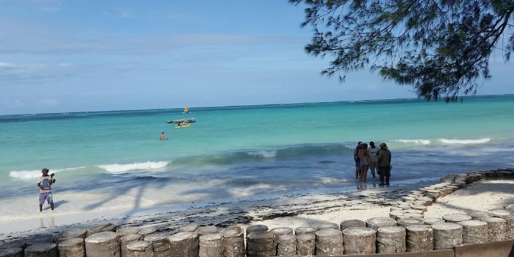 pwani-mchangani-beach-6 pwani-mchangani-beach-6